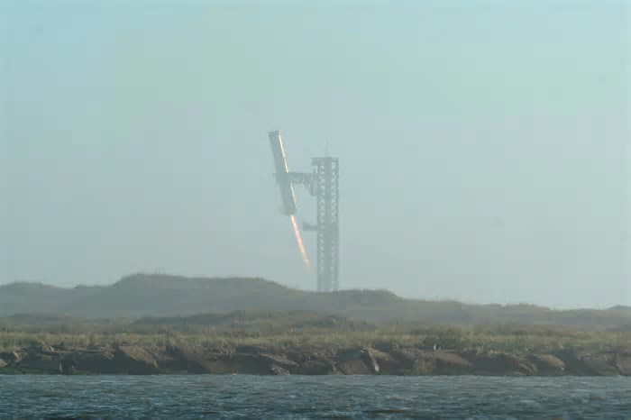 As Elon Musk tangles with FAA, SpaceX CEO announces 8th Starship rocket launch