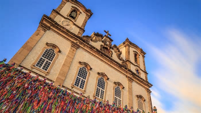Vai para Salvador no Carnaval? Confira o que fazer na cidade além da folia