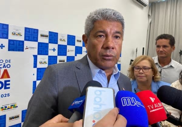 Turistas procuram a Bahia por confiar na segurança pública, diz Jerônimo Rodrigues
