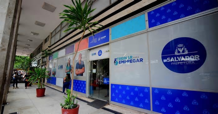 Salvador gera quase 30 mil empregos em 2024 e lidera estatística no Nordeste