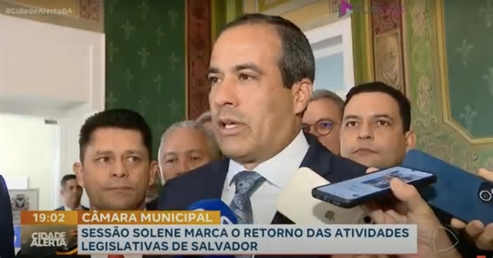 Sessão solene marca retorno das atividades legislativas de Salvador (BA)