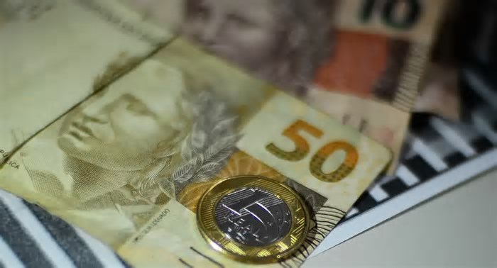 Cai o número de endividados no país, aponta entidade do comércio