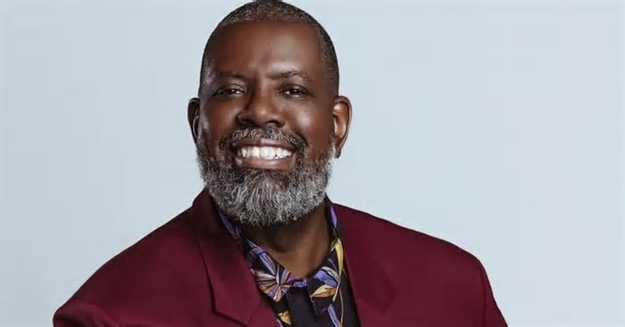 Péricles é a próxima atração da festa de sexta no BBB25
