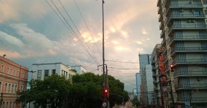 Depois do calor extremo Defesa Civil Alerta para chuvas intensas em Porto Alegre