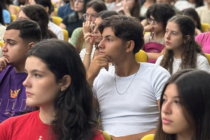 Unesp Botucatu realiza Recepção Unificada 2025 para calouros das quatro unidades locais