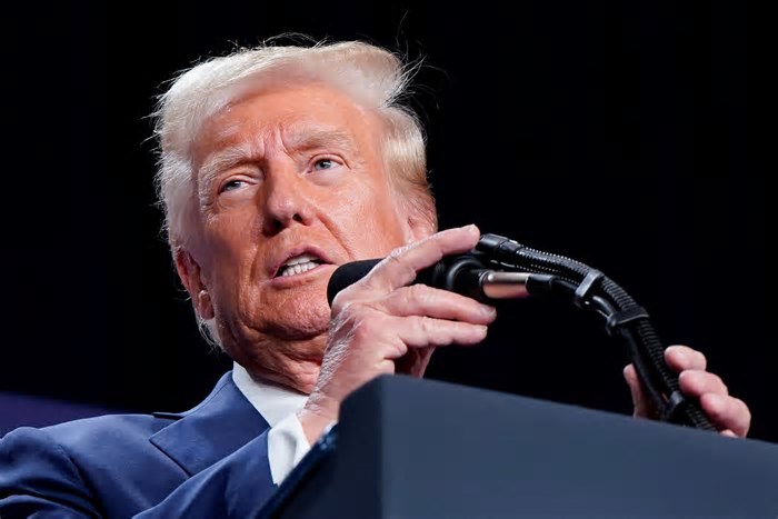 Trump reafirma que Israel dará Gaza aos EUA e descarta uso de tropas