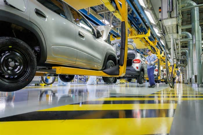 Renault e Geely firmam parceria para produção e venda de carros no Brasil