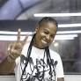 Uma das artistas mais aguardadas do primeiro dia do Planeta Atlântida, Anitta chegou à Saba com pompa de estrela internacional nesta sexta-feira (31).