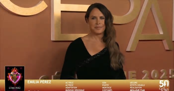 Karla Sofía Gascón vai a prêmio César às vésperas do Oscar; veja vídeo