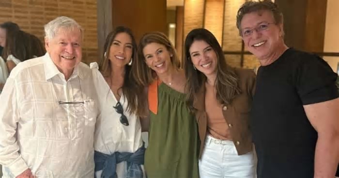 No SBT? Após sair da Globo, Boninho surge com filhas de Silvio Santos