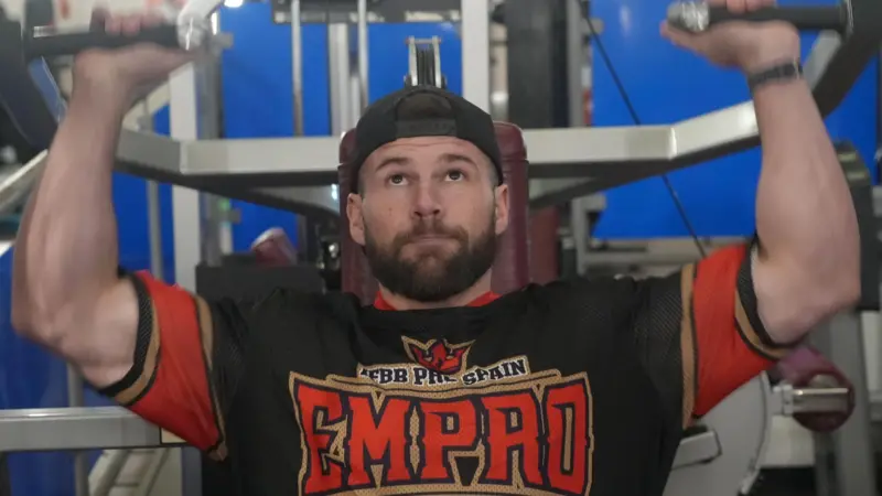 'Tive insuficiência cardíaca aos 30 anos': o risco dos esteroides para aumento da massa muscular