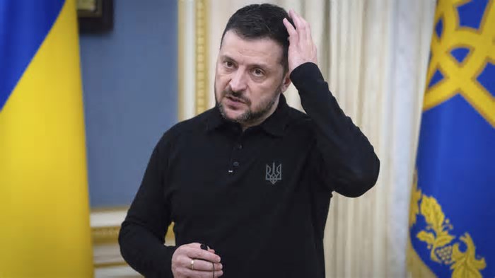 Ucrânia está em ‘estado de choque’ e Zelensky é pressionado a aceitar termos dos EUA para obter apoio