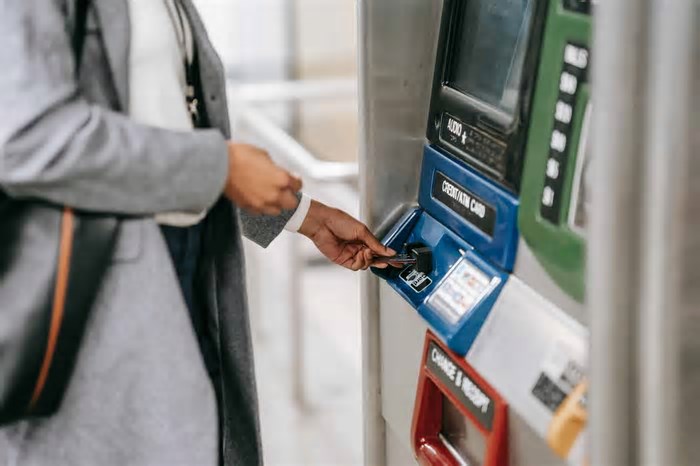 Escritório do Controlador da Moeda remove barreiras para bancos americanos trabalharem com criptomoedas