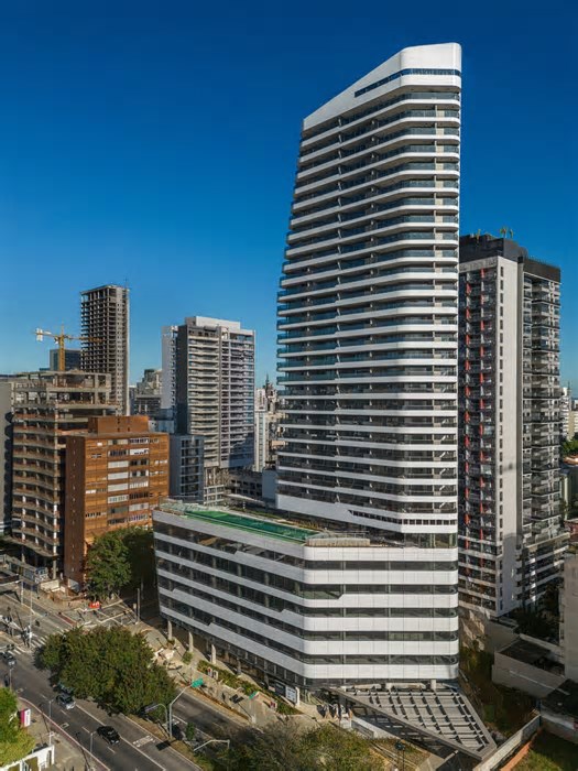 Área de escritórios na avenida Rebouças mais do que dobra em um ano