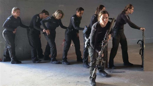 Policiais de SP fazem história como a primeira equipe feminina no ‘Swat Dubai Challenge’