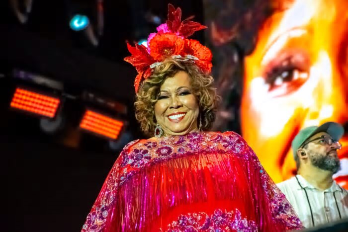 Com show de Alcione, Ferrugem e Menos é Mais, Carnaval no Recife dedica programação ao samba, veja fotos
