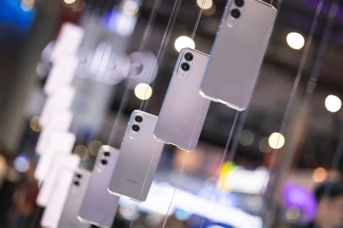 De notebook com painel solar a celular que muda de cor: confira dispositivos inovadores lançados no MWC 2025