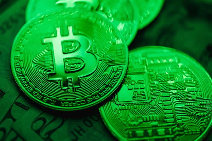 Bitcoin começa semana do Fomc com leve alta