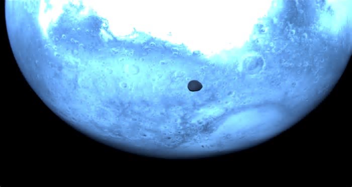 Sonda da ESA faz sobrevoo por lua de Marte e registra imagens inéditas