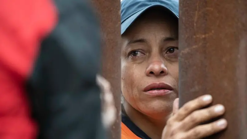 'A crueldade parece ser o princípio central da política de hoje'