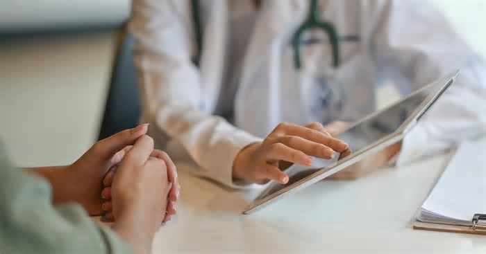 Plano de saúde mais barato e focado em consultas eletivas e exames deve ser testado no Brasil; entenda como funcionará