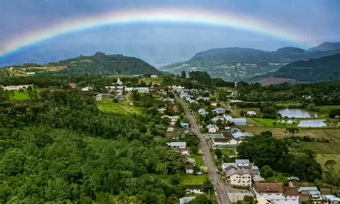 Linha Nova comemora 33 anos de emancipação