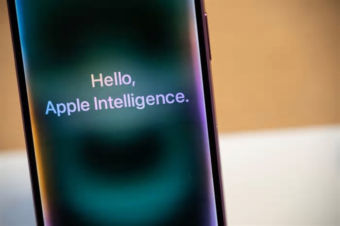 Apple nomeia novo chefe para equipe de IA na busca por revitalizar Siri