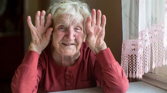 Ela viveu 117 anos e desafiou a ciência: O que seu genoma revela sobre a longevidade!