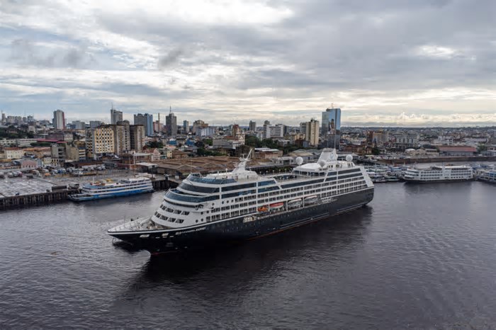 Temporada de Cruzeiros 2024/2025: Azamara Journey visita pela primeira vez o Amazonas
