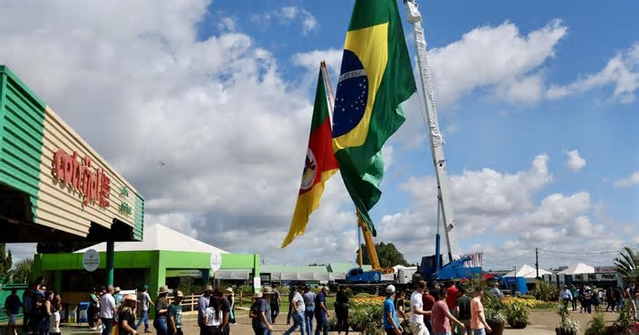 Expodireto chega ao último dia com parque cheio e reforço nas cobranças do setor