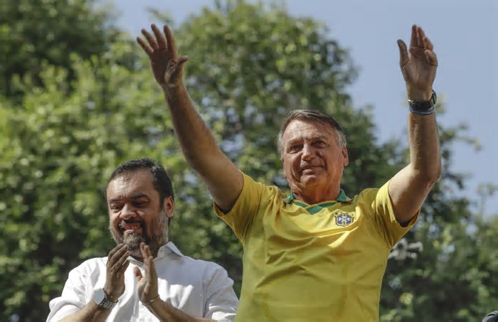 Castro deve discursar em ato com Bolsonaro no Rio