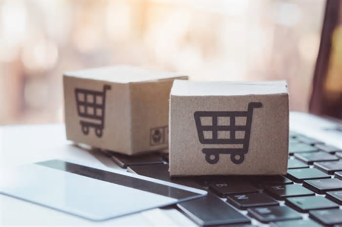 Dez estados aumentam ICMS sobre compra em site estrangeiro a partir de abril