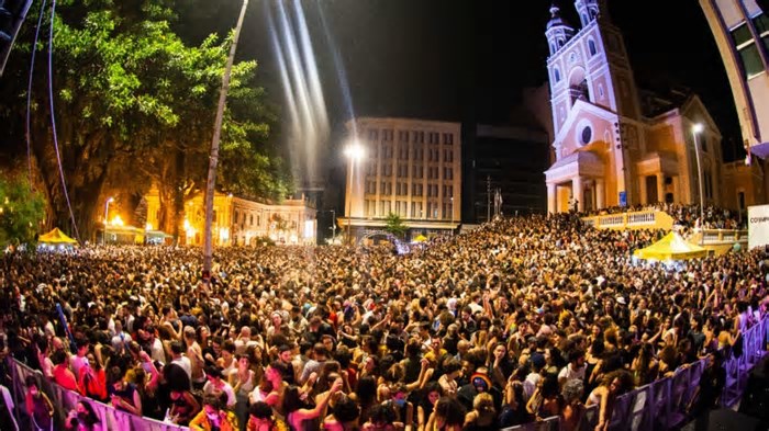 Florianópolis celebra 352 anos com shows nacionais e mais de 400 atrações gratuitas