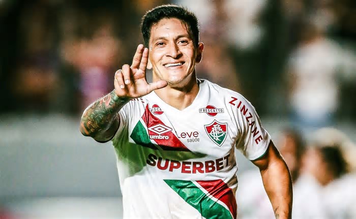 Cano agradece torcida do Fluminense por apoio no pior momento: “Vou agradecer sempre a eles”