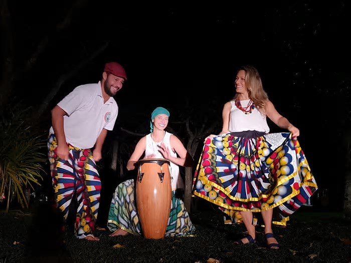 Grupo Cultural Sopro de Gaia apresenta temporada do show ‘Firma o Tambor’
