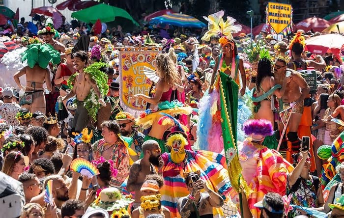 Carnaval do Rio teve turistas de 160 países; ao menos 8 milhões vieram aproveitar a folia no estado