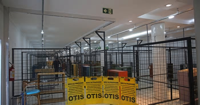 Instabilidade dos ambulantes e novidade no projeto são as justificativas para o atraso na abertura do Centro de Compras em Caxias do Sul