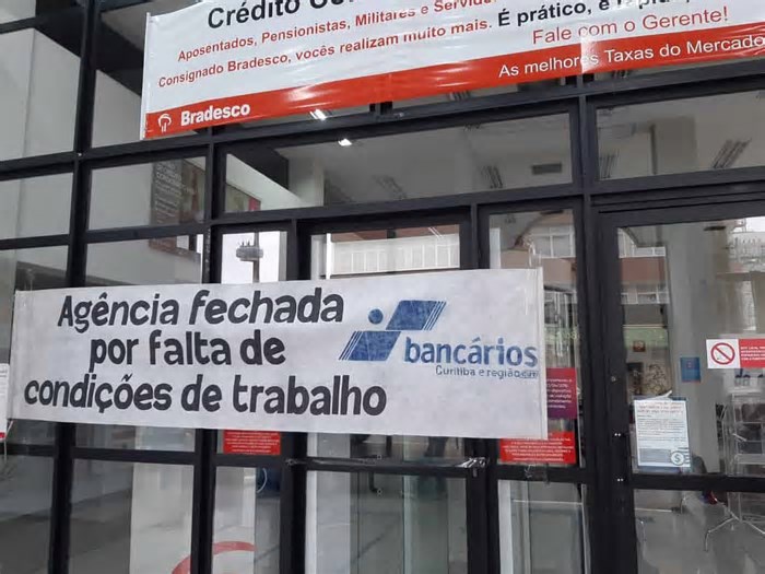 Banco Bradesco fecha mais uma agência