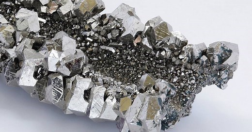 Brasil pode usar minerais críticos como moeda de barganha internacional