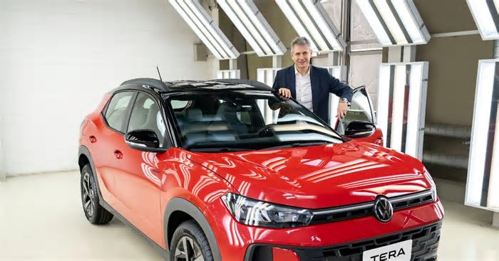 Tera, primeiro carro inédito do novo ciclo de investimentos da VW no País, é lançado na Sapucaí