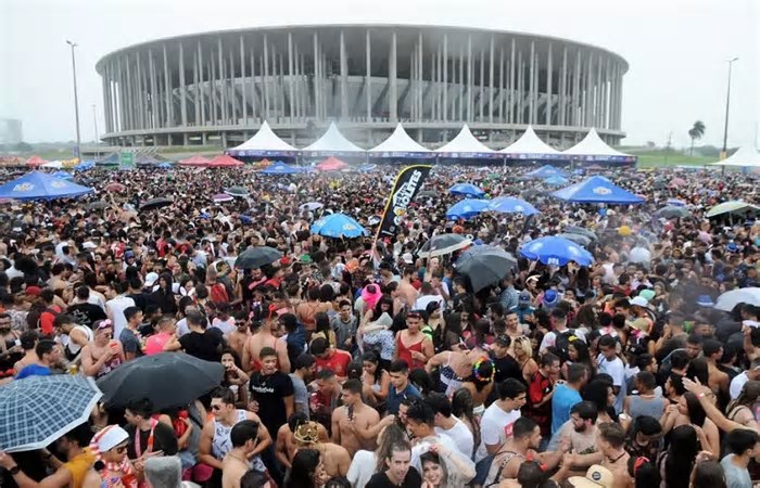 PL quer barrar verbas públicas para festas populares com discriminação