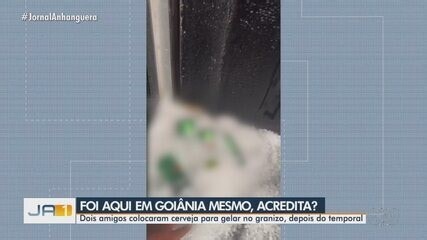 Empresários colocam cerveja para 'gelar' em granizo que caiu durante forte chuva em Goiânia