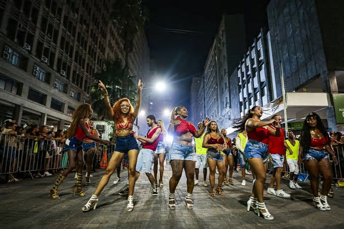 Porto Alegre, a cidade onde o prefeito proibiu o Carnaval de rua no bairro mais boêmio