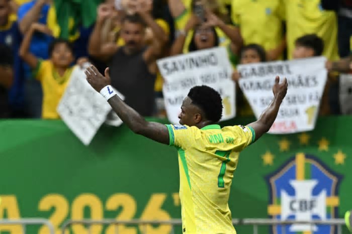 Vini Jr marca no fim, Brasil vence Colômbia e se recupera nas Eliminatórias