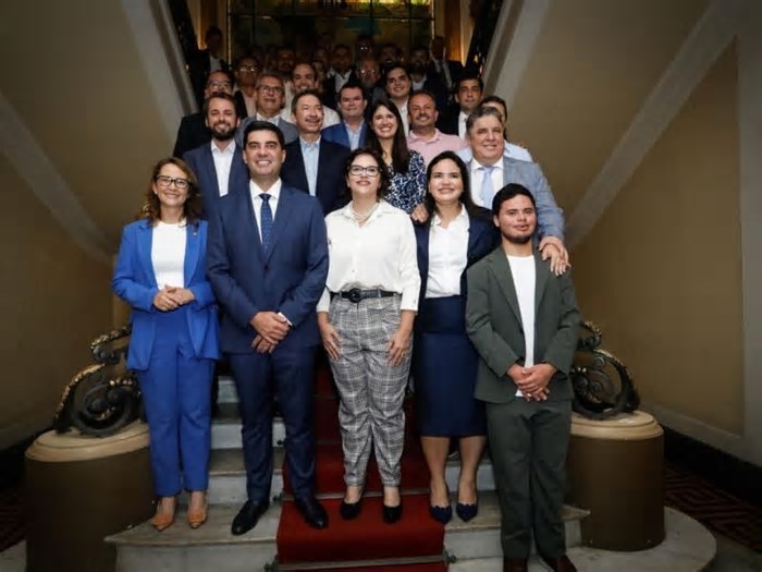 Secretários tomam posse, e Governo do Estado amplia alianças
