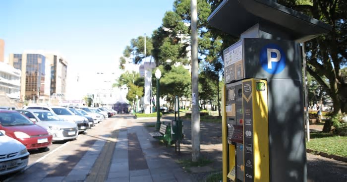 Concessionária arrecada mais de R$ 12 milhões com o estacionamento rotativo de Caxias do Sul em 2024