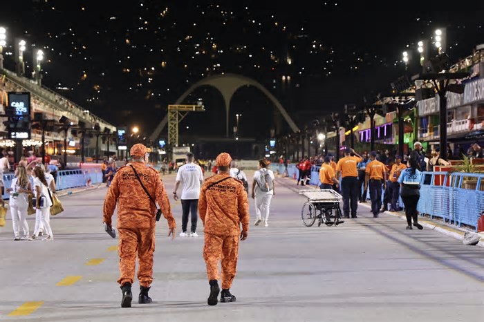 Brasil: Governo do Rio de Janeiro investe milhões no Carnaval mais conhecido do mundo