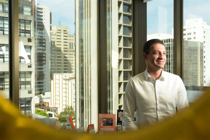 Casas Bahia explica dívida e estoque e diz que ainda há um trabalho a fazer na alocação de capital