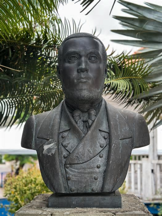 Cabo Frio divulga programação da 34ª Semana Teixeira e Sousa