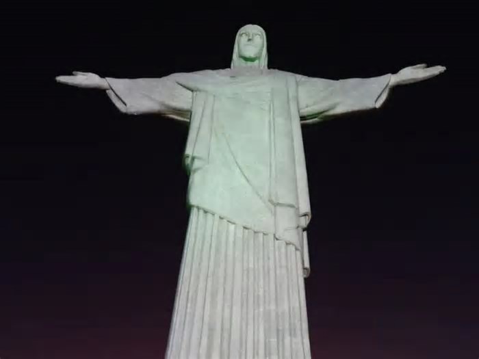 Cristo Redentor é o atrativo mais procurado no exterior em 2024